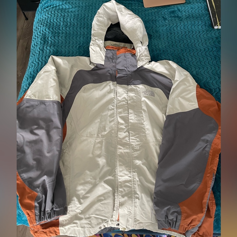 The north face jacket men’s large (rain coat)